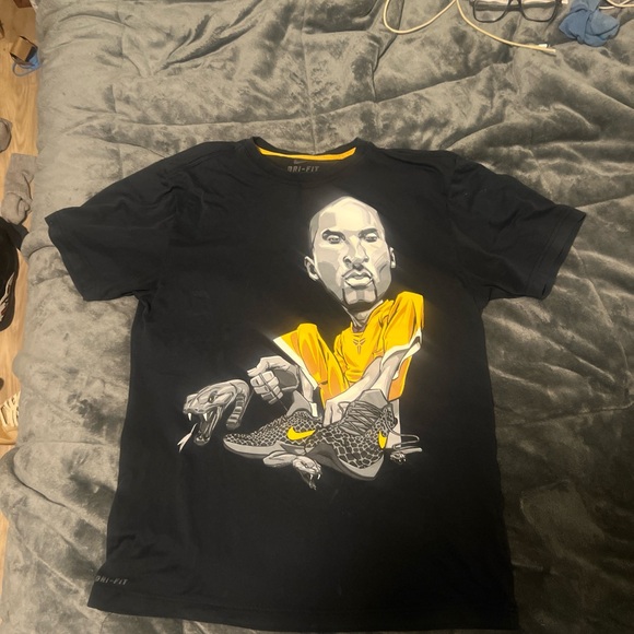 Mens Nike Kobe Bryant shirt - Picture 2 of 4